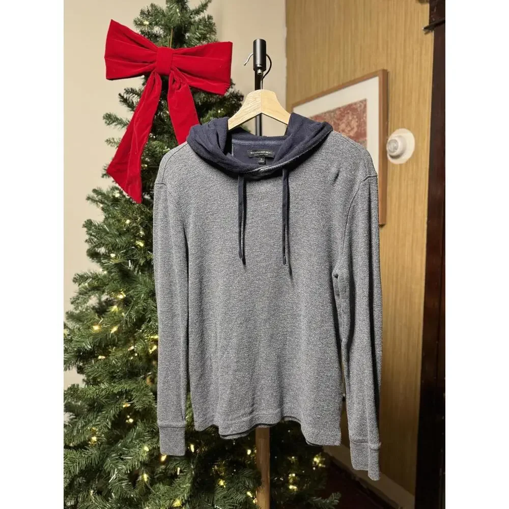 Banana Republic Men's Gray Hoodie Sweatshirt with Navy Hood